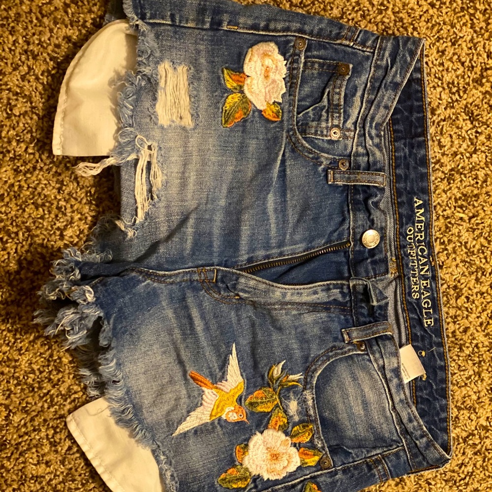 AE High waist shorts